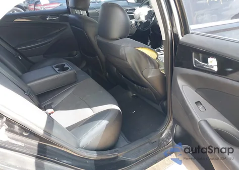 2014 Hyundai Sonata Se z USA, uszkodzony, nr VIN 5NPEC4AC3EH890887